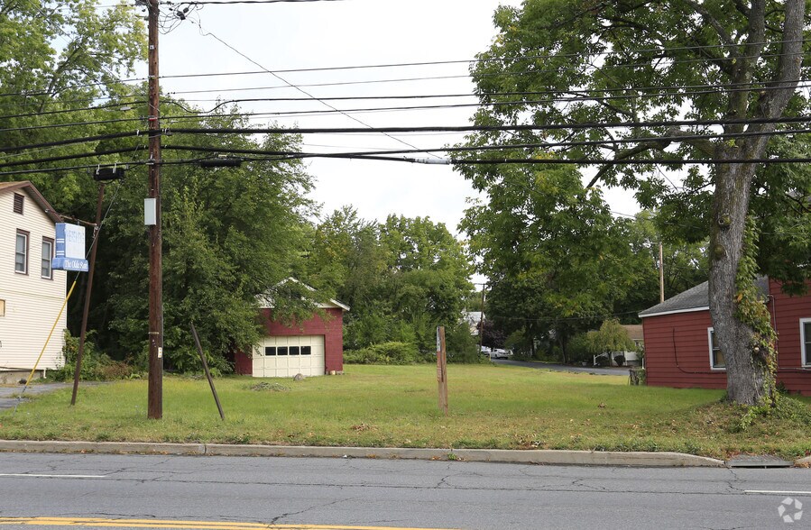 More Photos Of 4-6 S Plank Rd, Newburgh Land For Sale