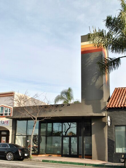 More Photos Of 1783 E Main St, Ventura Storefront For Lease