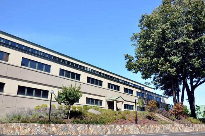 More Photos Of 345 Wilson Ave, Norwalk Warehouse For Lease