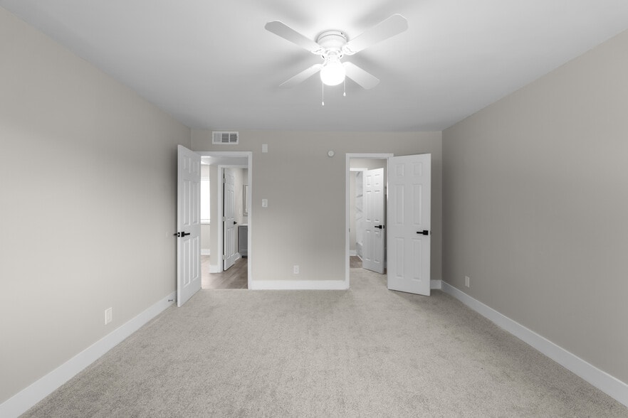 More Photos Of 2612 Steele Ave SW, Atlanta Apartments For Sale