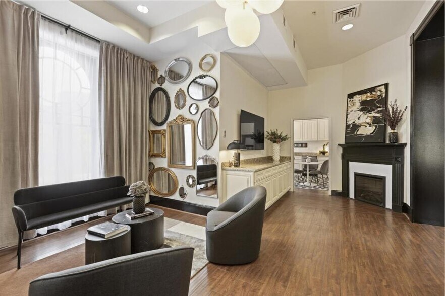 More Photos Of 868 Park Ave, Baltimore Hotel For Sale