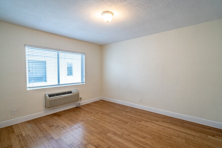 More Photos Of 7315-7325 Carlyle Ave, Miami Beach Apartments For Sale