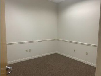 More Photos Of 653 Chamberlin Ave, Frankfort Office For Sale