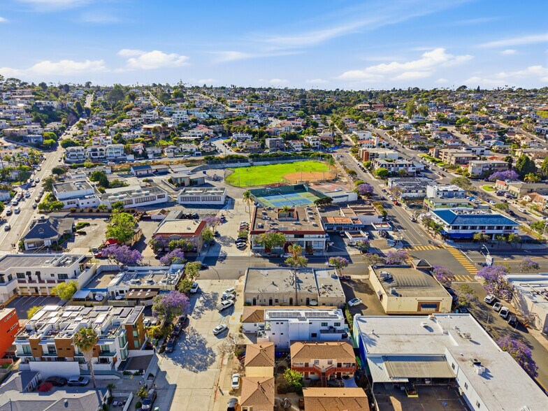 More Photos Of 1051-1065 Rosecrans St, San Diego Storefront Retail Residential For Sale