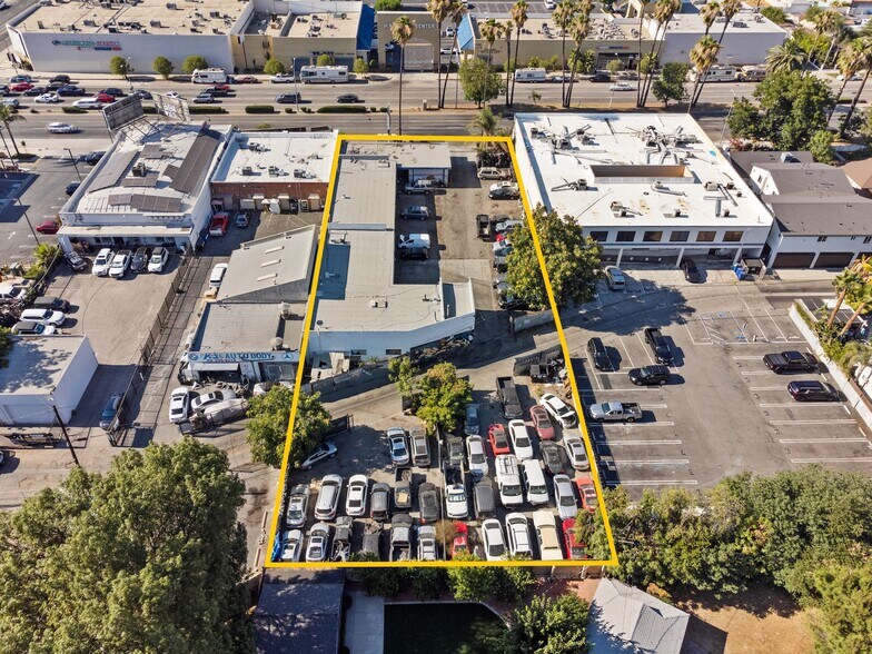More Photos Of 17630 Sherman Way, Van Nuys Auto Repair For Sale