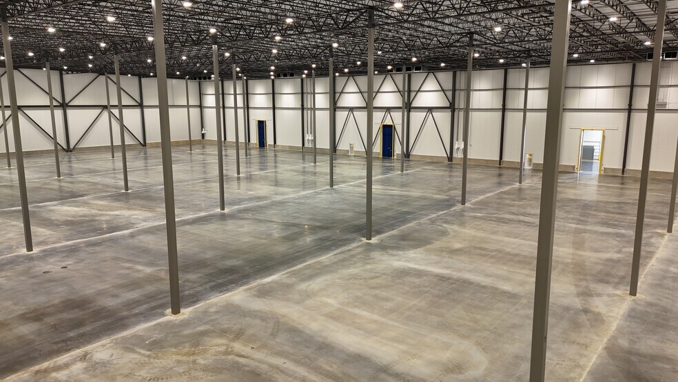 More Photos Of 10105 Pritchard Road, Jacksonville Refrigeration Cold Storage For Lease