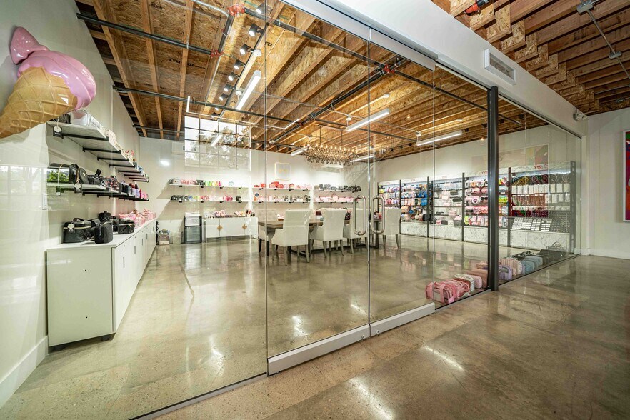 More Photos Of 2001 Saturn St, Monterey Park Light Distribution For Sale