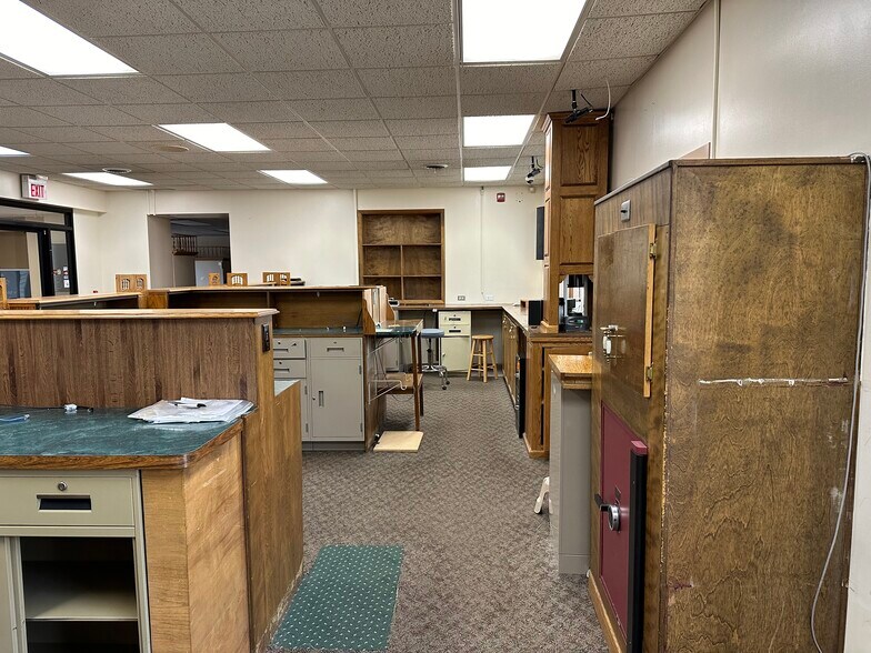 More Photos Of 502 W Houghton Ave, West Branch Storefront For Sale