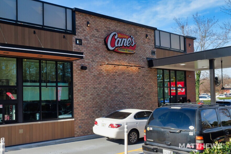 More Photos Of 675 Lynnhaven Pky, Virginia Beach Fast Food For Sale