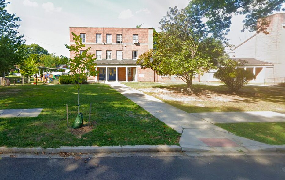 More Photos Of 2112 Varnum St NE, Washington Religious Facility For Sale