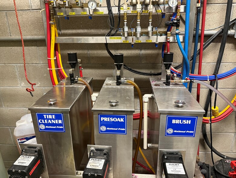 More Photos Of 3938 Columbus Rd, Centerburg General Retail For Sale