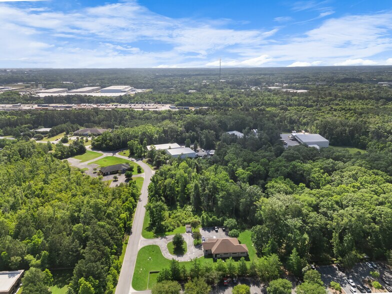 More Photos Of 119 Southern Blvd, Savannah Office For Sale