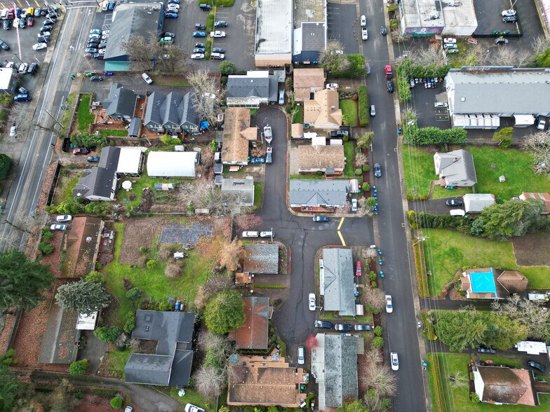 More Photos Of 3016 SE Holly Ave, Milwaukie Manufactured Housing Mobile Home Park For Sale