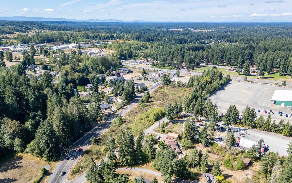 More Photos Of 10301 Eustis Hunt Rd E, Graham Land For Sale