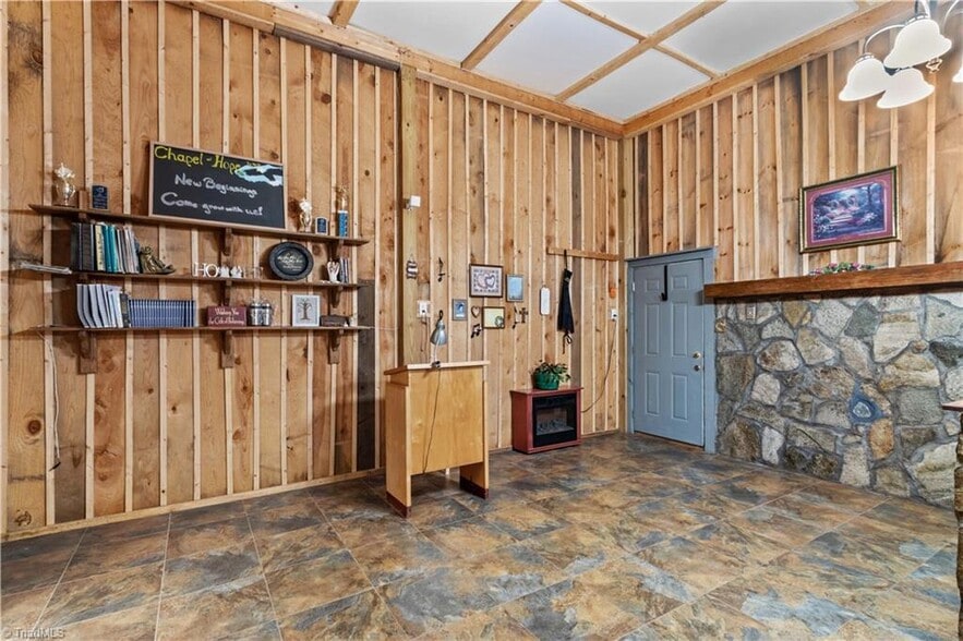 More Photos Of 1595 Cheatham Ford Rd, Hiddenite Religious Facility For Sale