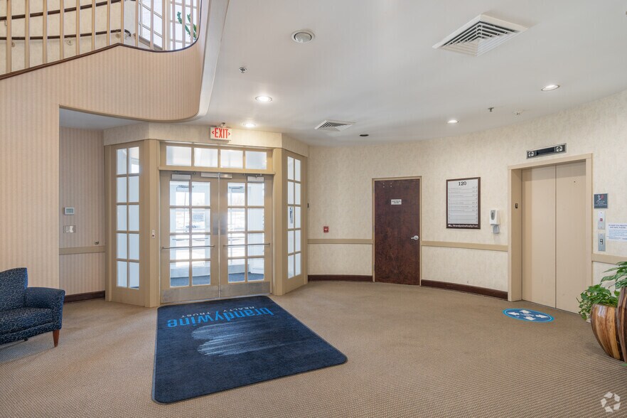 More Photos Of 2260 Butler Pike, Plymouth Meeting Unknown For Lease