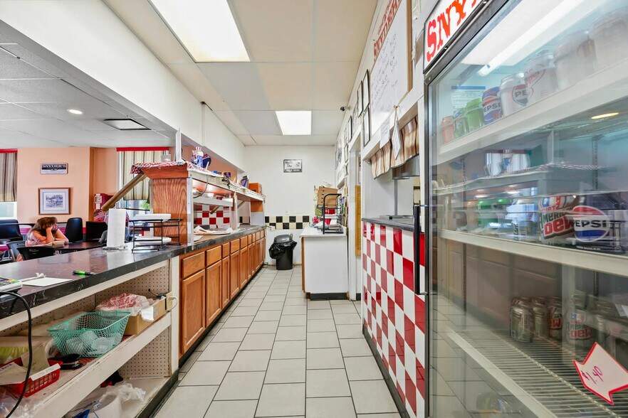 More Photos Of 24098 Front St, Grand Rapids Restaurant For Sale