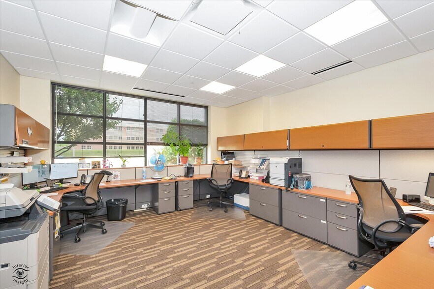 More Photos Of 15959 S 108th Ave, Orland Park Medical For Sale