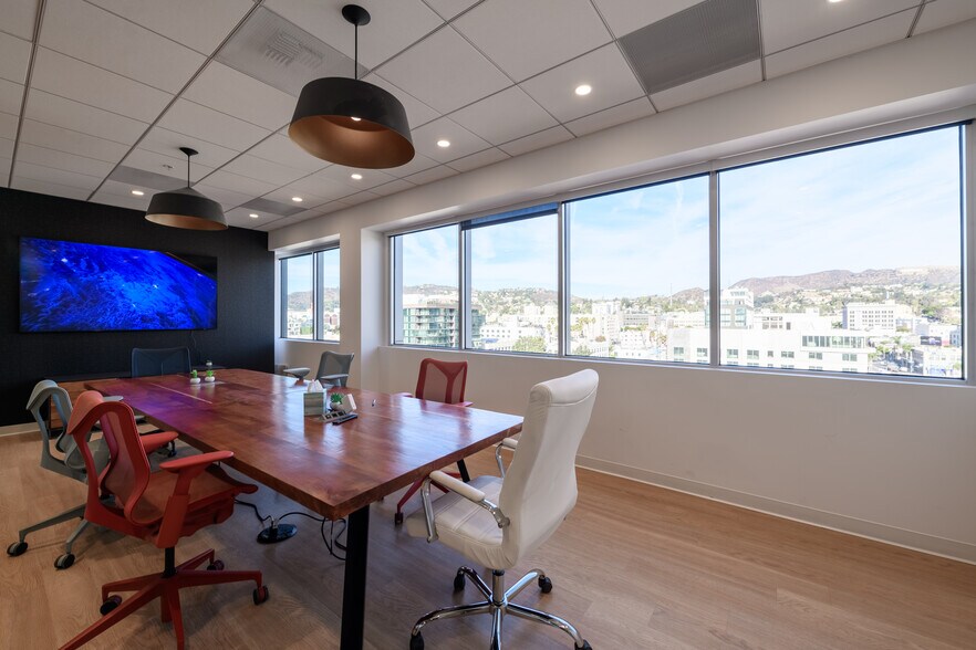 More Photos Of 6430 W Sunset Blvd, Los Angeles Office For Lease