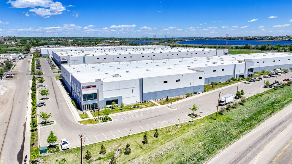 More Photos Of 7450 Clayton St, Denver Warehouse For Lease