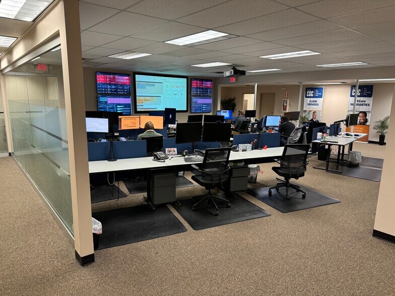 More Photos Of 7420 Worthington Galena Rd, Columbus Office For Sale