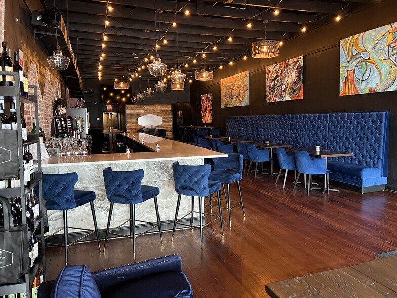 More Photos Of 79 E Main St, Buford Storefront For Sale