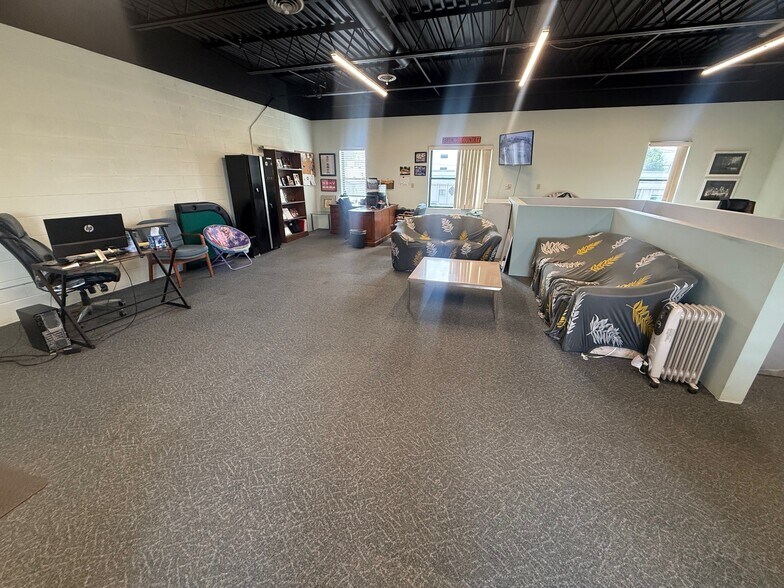 More Photos Of 2970 S Tejon St, Englewood Warehouse For Sale