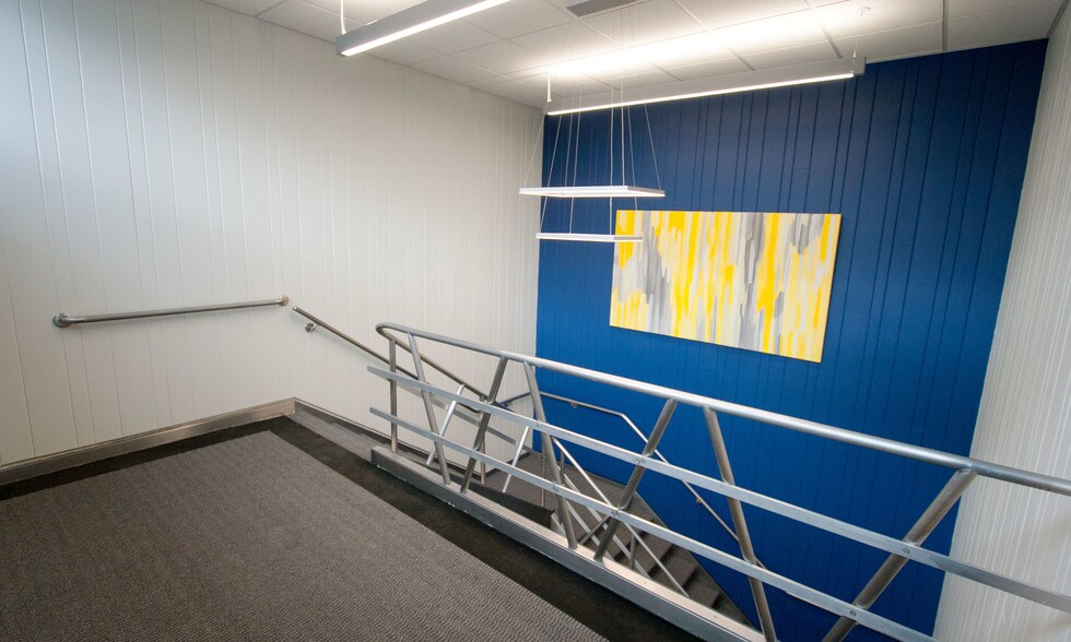 More Photos Of 405-467 S Oxford Valley Rd, Fairless Hills General Retail For Lease