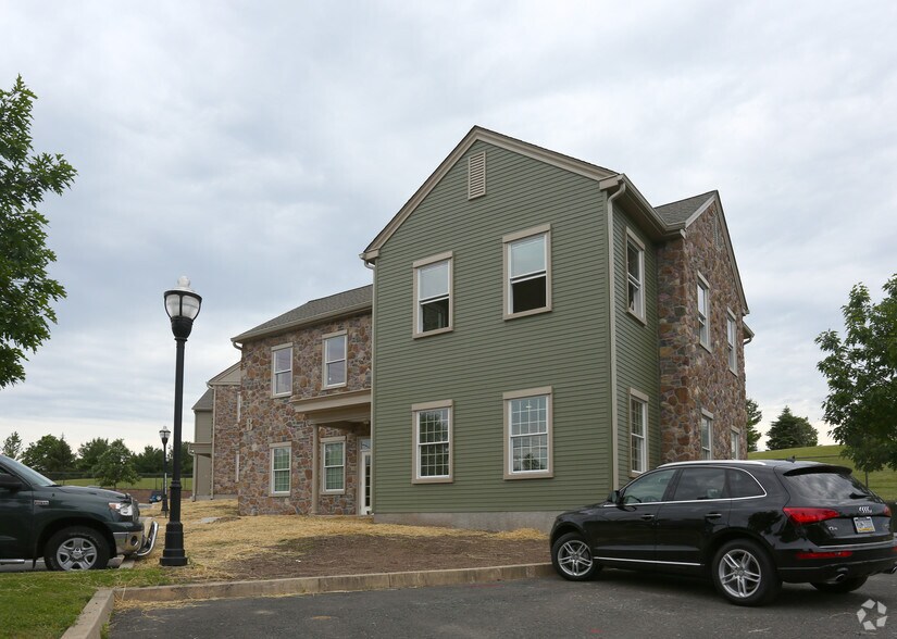 More Photos Of 1501 Lower State Rd, North Wales Unknown For Lease