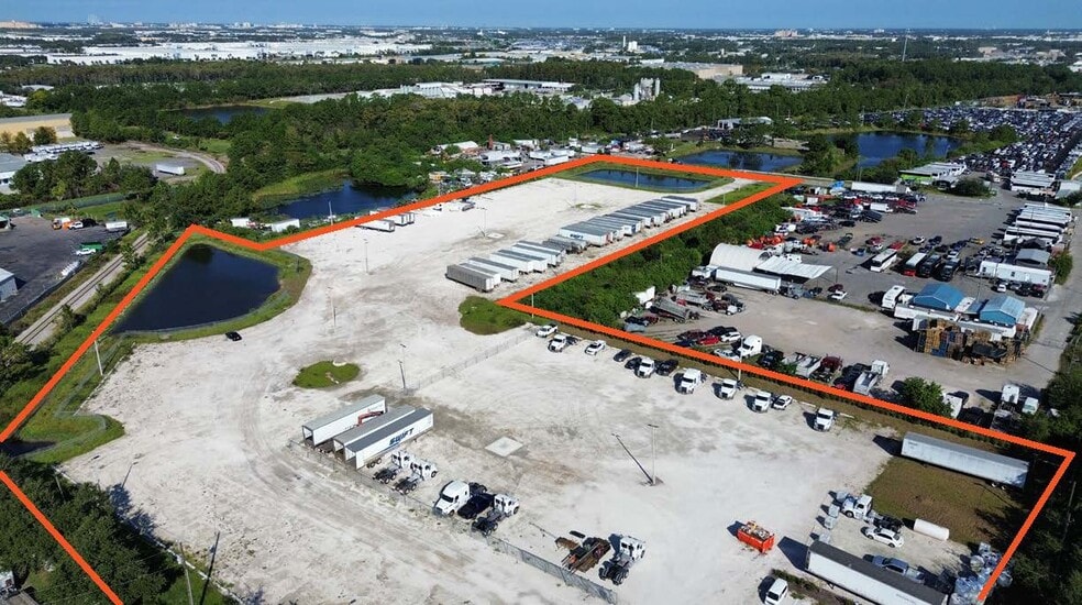 More Photos Of 335 Central Florida Pky, Orlando Warehouse For Lease