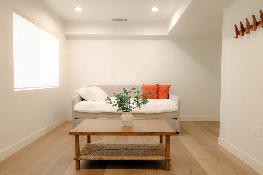 More Photos Of 6449 Rosemead Blvd, San Gabriel Apartments For Sale