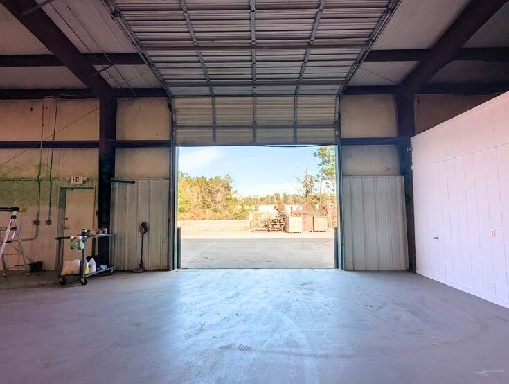 More Photos Of 12068 FM 3083 Rd, Conroe Warehouse For Lease