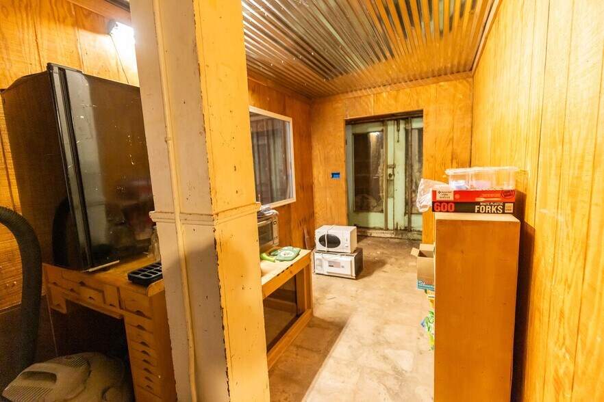 More Photos Of 1242 Commercial Ave, Anson General Retail For Sale