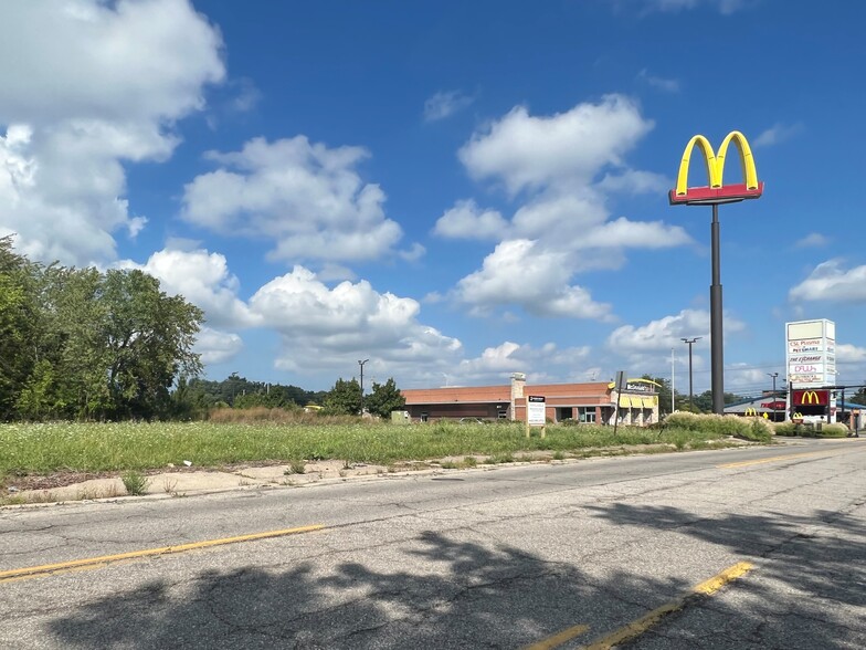 Primary Photo Of 325 Midway Blvd, Elyria Land For Lease