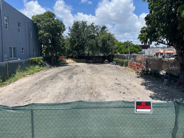 More Photos Of 1976 NW 25th Ave, Miami Land For Sale
