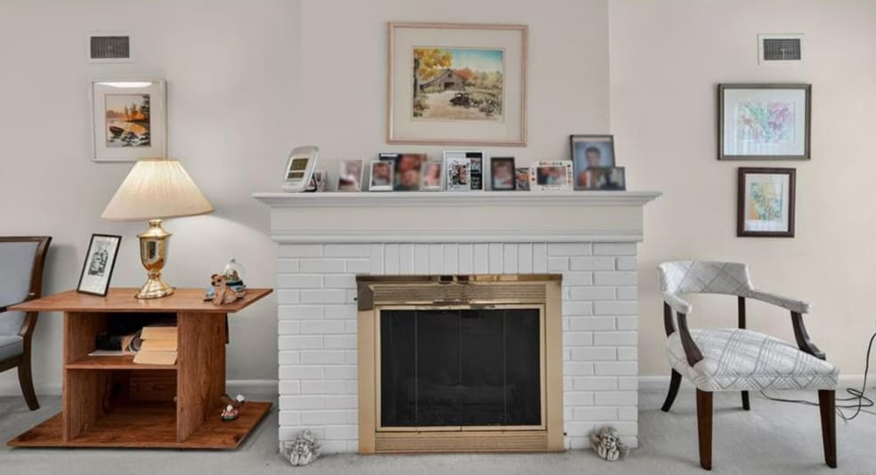 More Photos Of 11147 Olive Blvd, Saint Louis Office For Sale