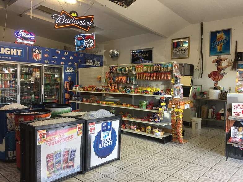 More Photos Of 501 S Darrington Rd, Horizon City Freestanding For Sale