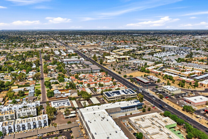 More Photos Of 2051 W Northern Ave, Phoenix Medical For Lease
