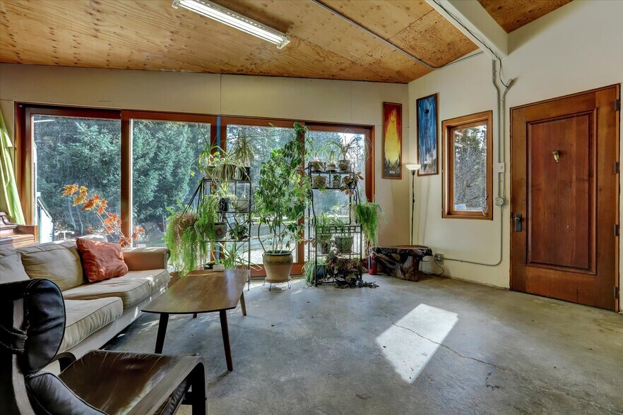 More Photos Of 14724 N Bloomfield Rd, Nevada City Flex For Sale