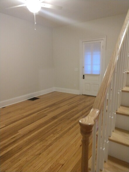 More Photos Of 45605 Cass Ave, Utica Apartments For Sale