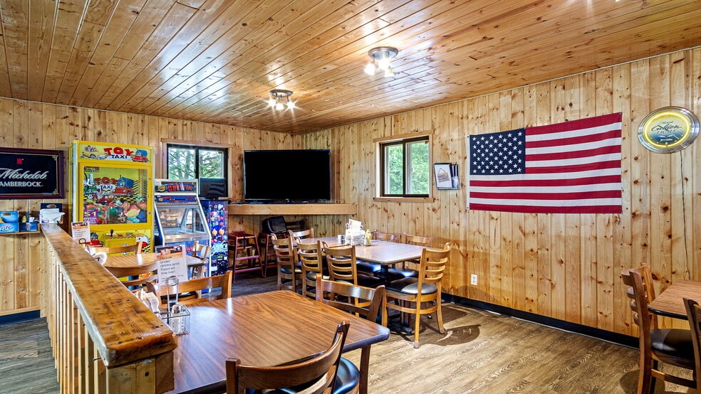 More Photos Of N1107 Roses Resort Rd, Weyerhaeuser Trailer Camper Park For Sale