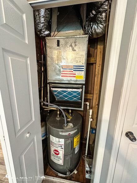 More Photos Of 407 Sunset Ave NW, Atlanta Apartments For Sale