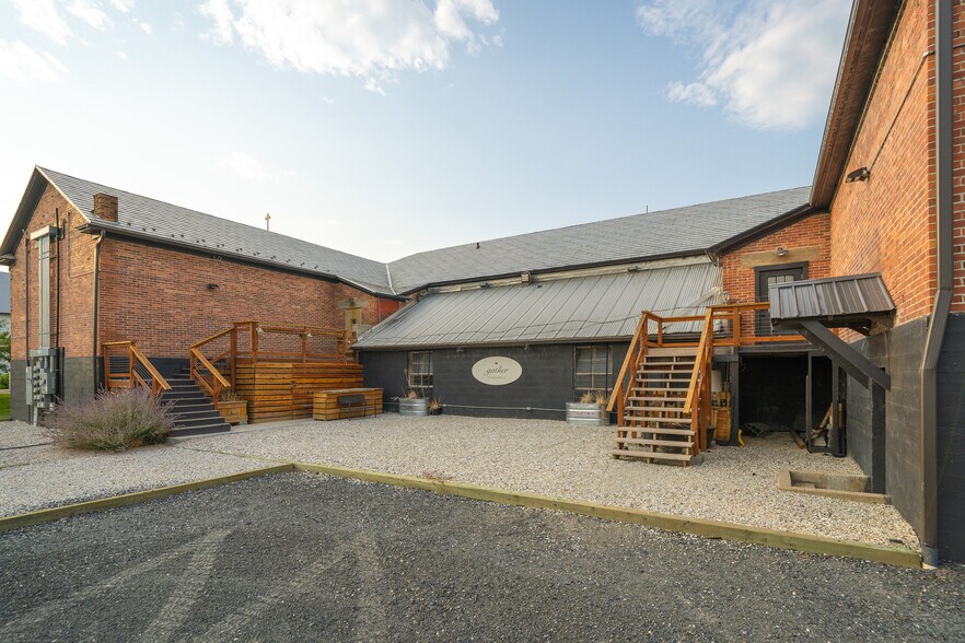 More Photos Of 508 E Main Ave, Chewelah Office For Sale