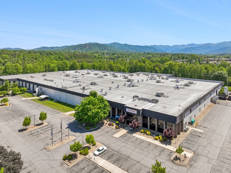 More Photos Of 275 Aiken Rd, Asheville Distribution For Sale