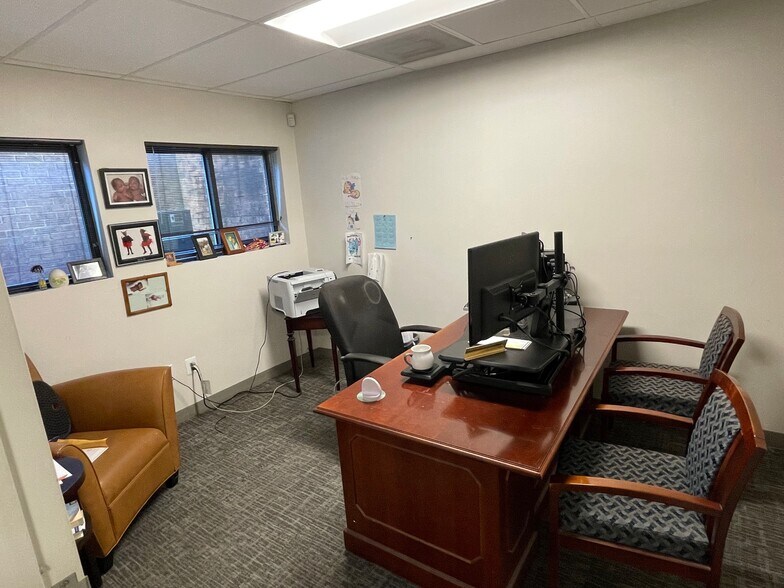 More Photos Of 11201-11259 Lockwood Dr, Silver Spring Office For Sale