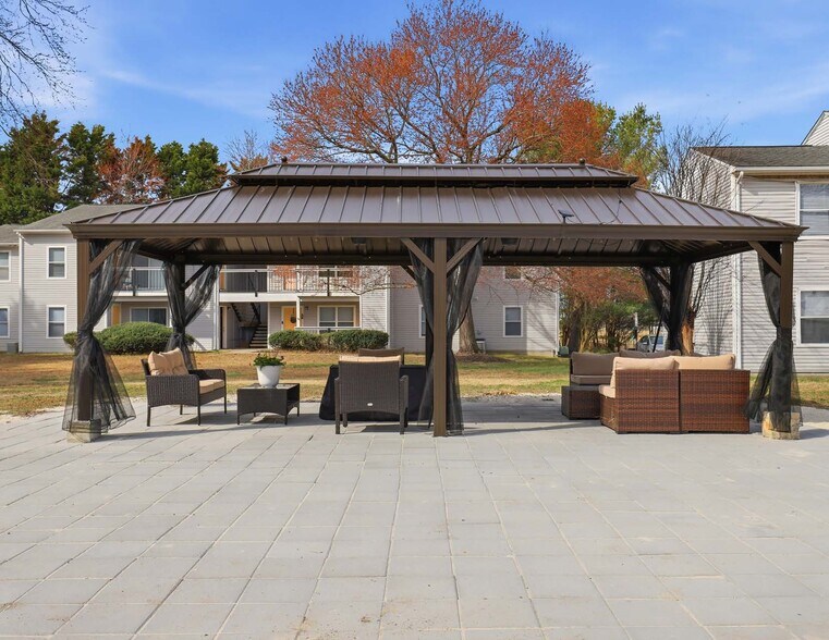 More Photos Of 1500 Sharen Dr, Salisbury Apartments For Sale