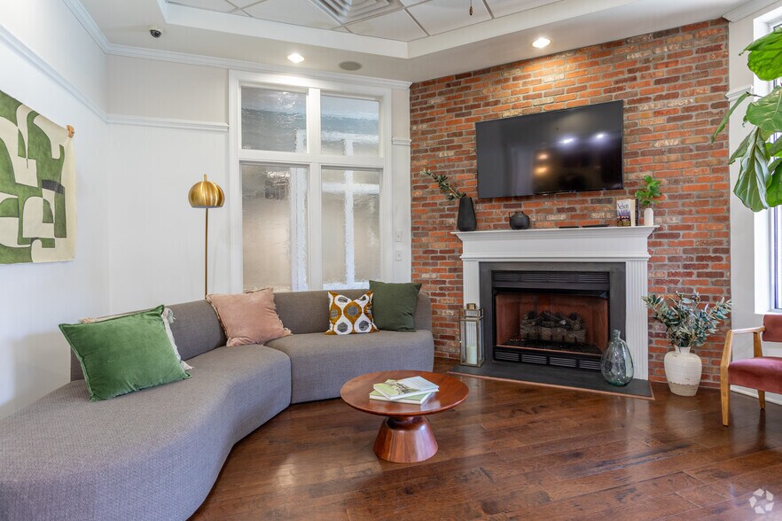 More Photos Of 1001 Hayes Ln, Holly Springs Apartments For Lease