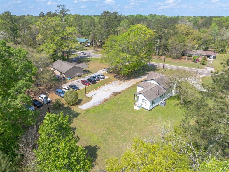 More Photos Of 1701 Central Ave, Summerville Freestanding For Sale