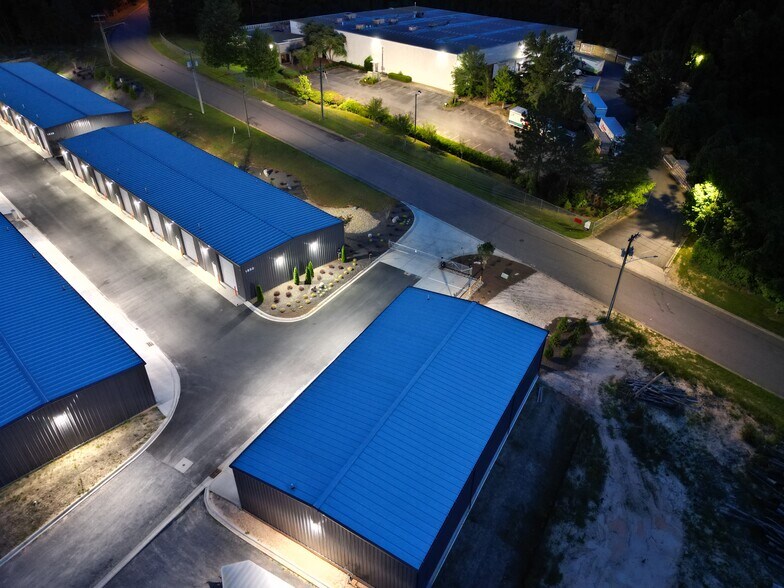 More Photos Of 1850 Chespark Dr, Gastonia Warehouse For Lease