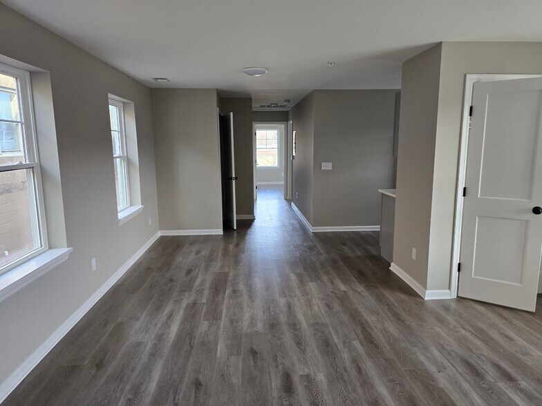 More Photos Of 237 Main St, Hackettstown Apartments For Sale